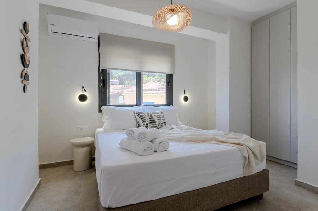 Suite 6 - Gallery 6